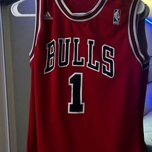 Derrick Rose #1 jersey for bulls, small